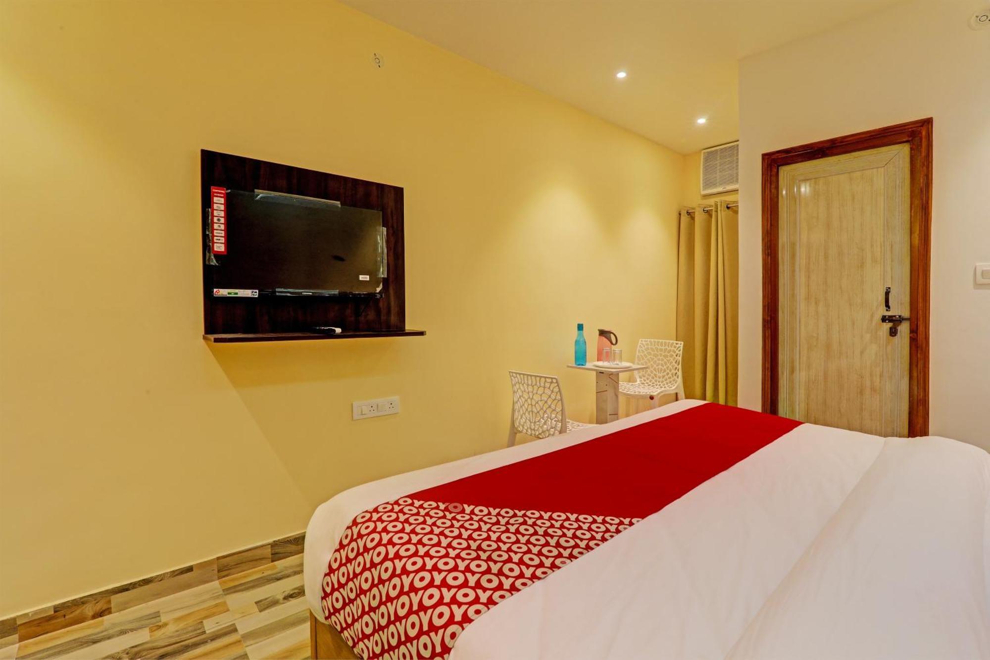 Hotel O Royal Regency Palace Gorakhpur Ngoại thất bức ảnh